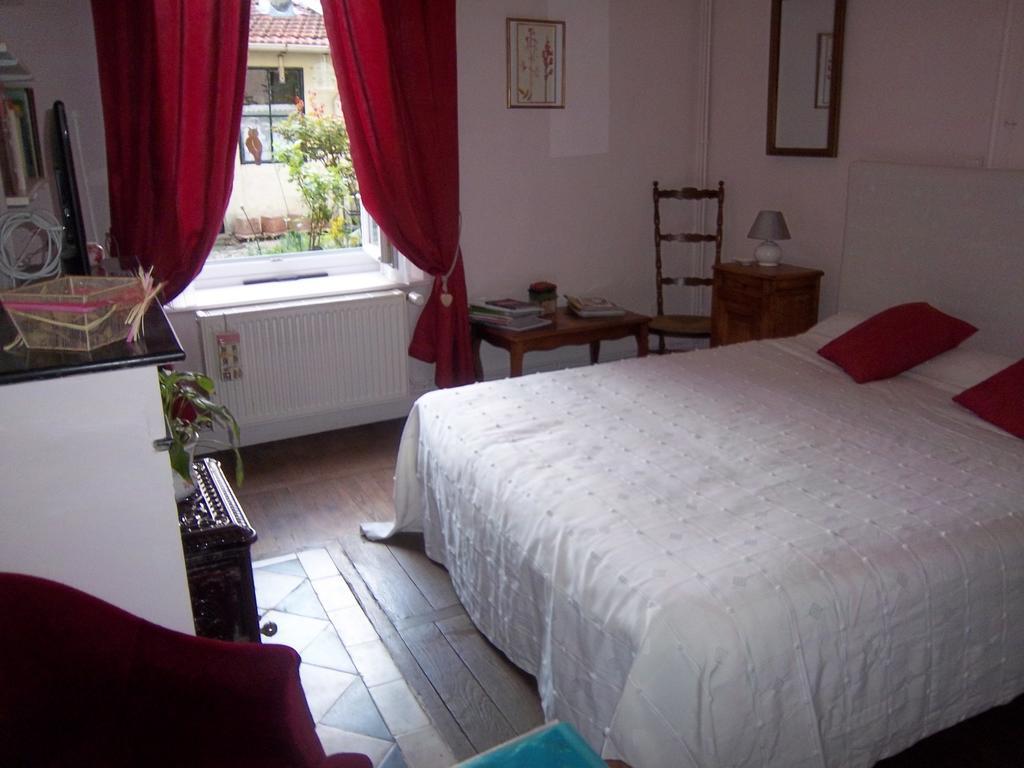 Le Relais De Marbot Bar-le-Duc Quarto foto
